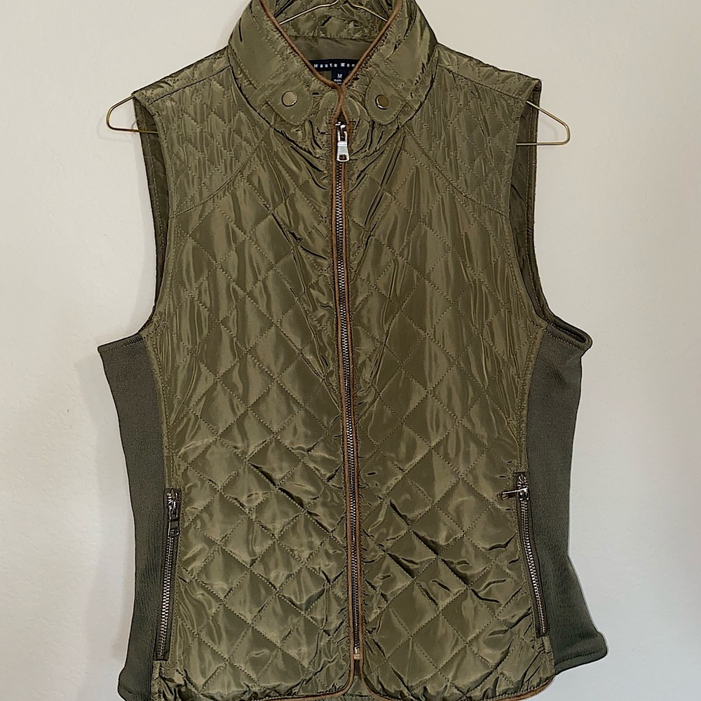 {HAUTE MONDE} Army Green Vest - Medium